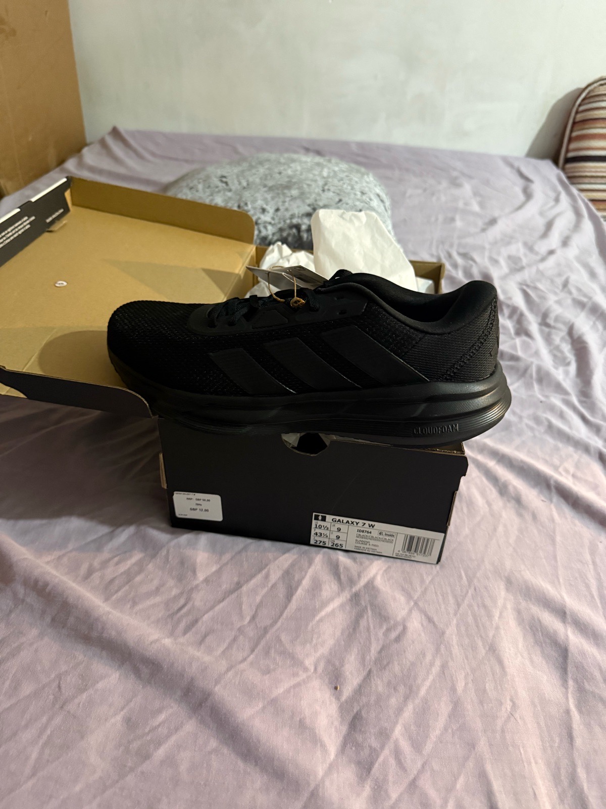Addidas Galaxy  7 uk size 9