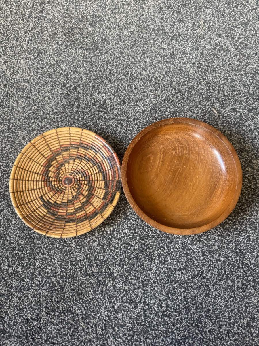 Handmade wooden decorative bowls