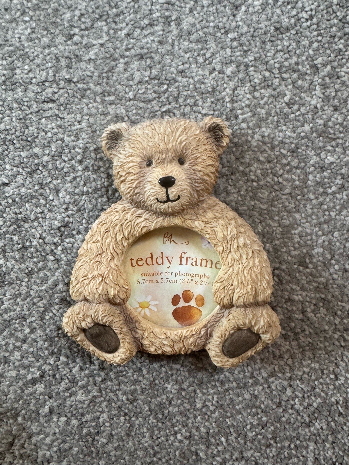 Cute teddy bear photo frame - small 5.7m square nursery picture frame