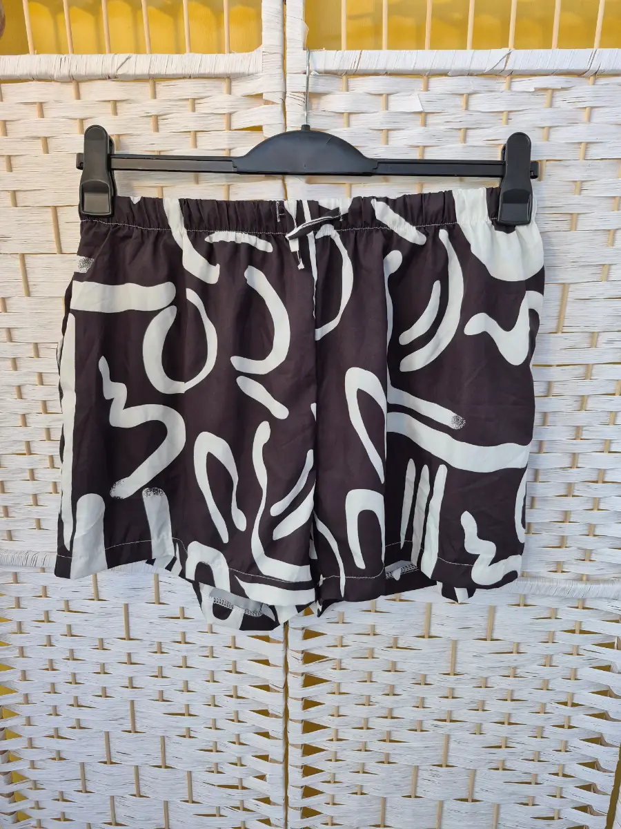 Abstract Print Casual Shorts - (UK 16-18)