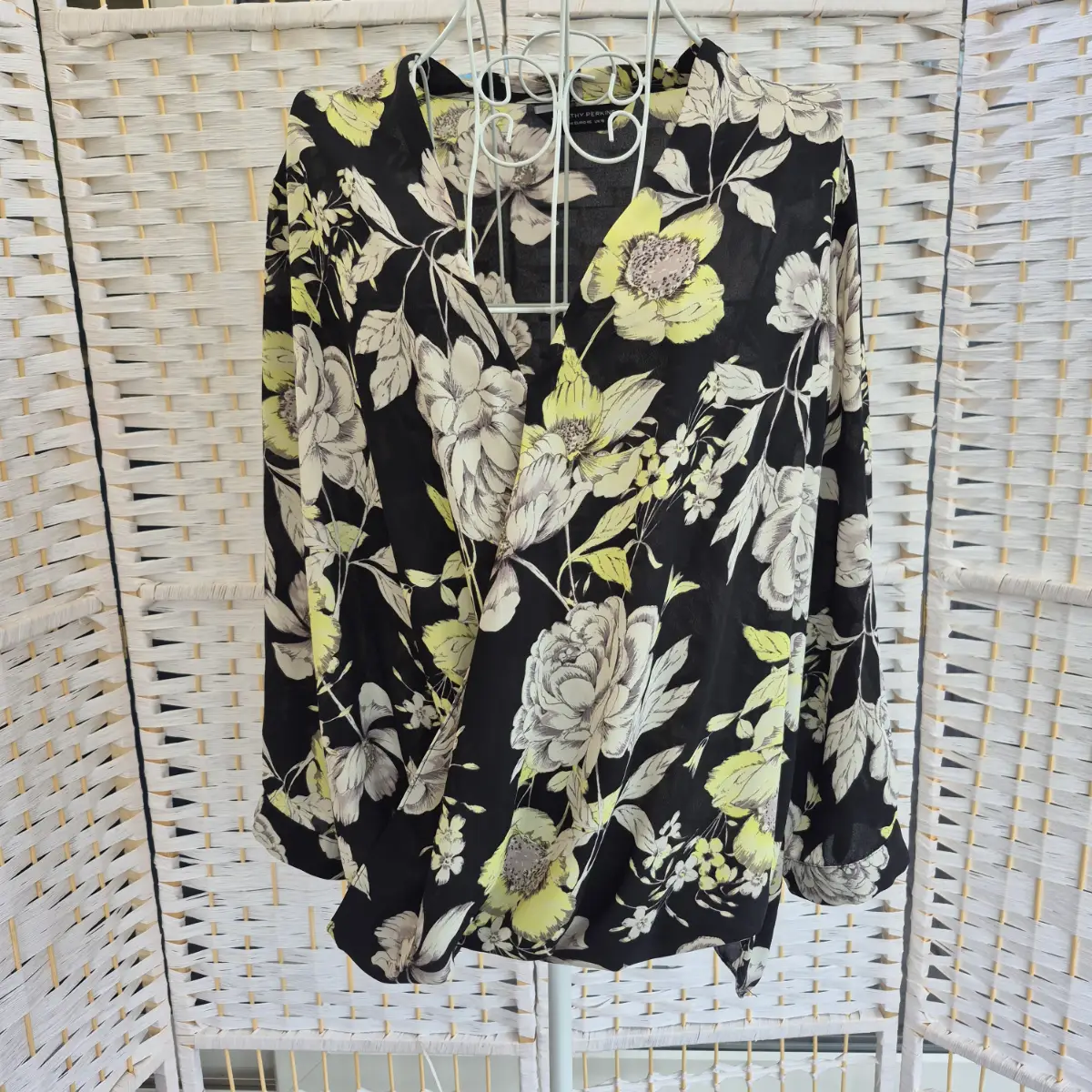 Floral Wrap Front Blouse - Size UK 18