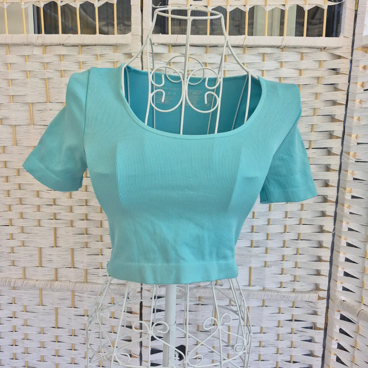Teal / Turquoise Ribbed Seamless Crop Top - Size S (10/12)