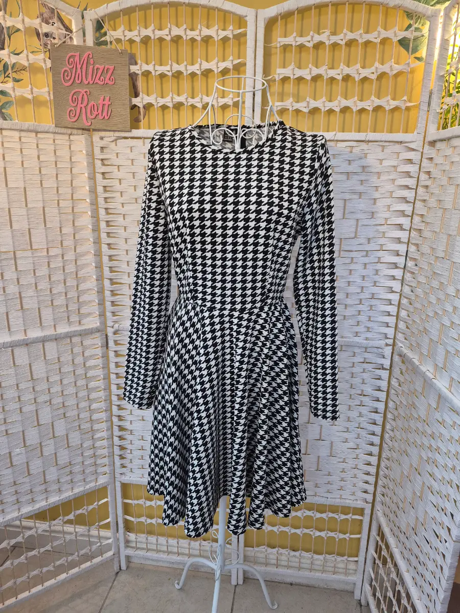 Dogstooth Long Sleeve Skater Dress -  (UK 10