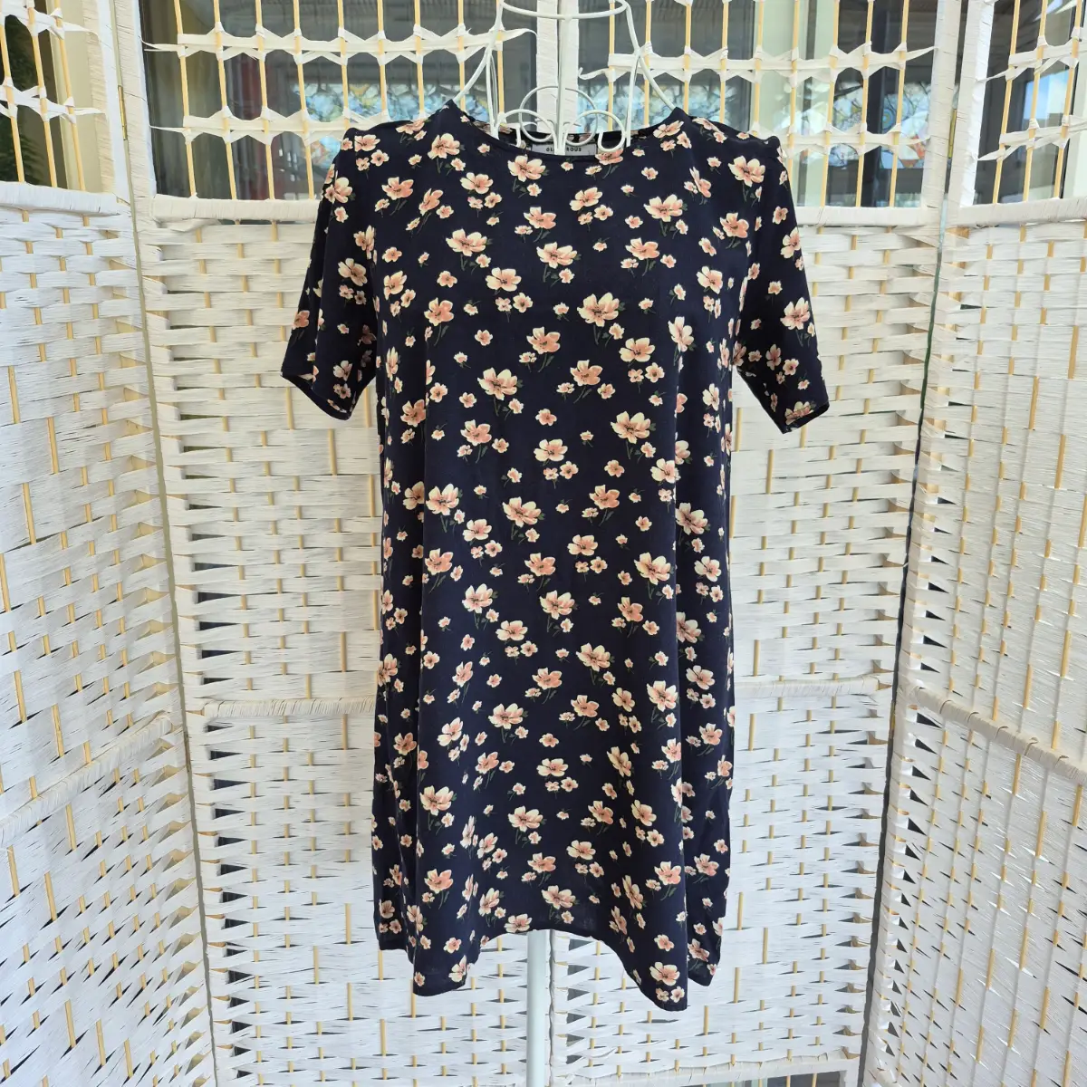 Glamorous Navy Floral Short Sleeve T-Shirt Dress - Size S