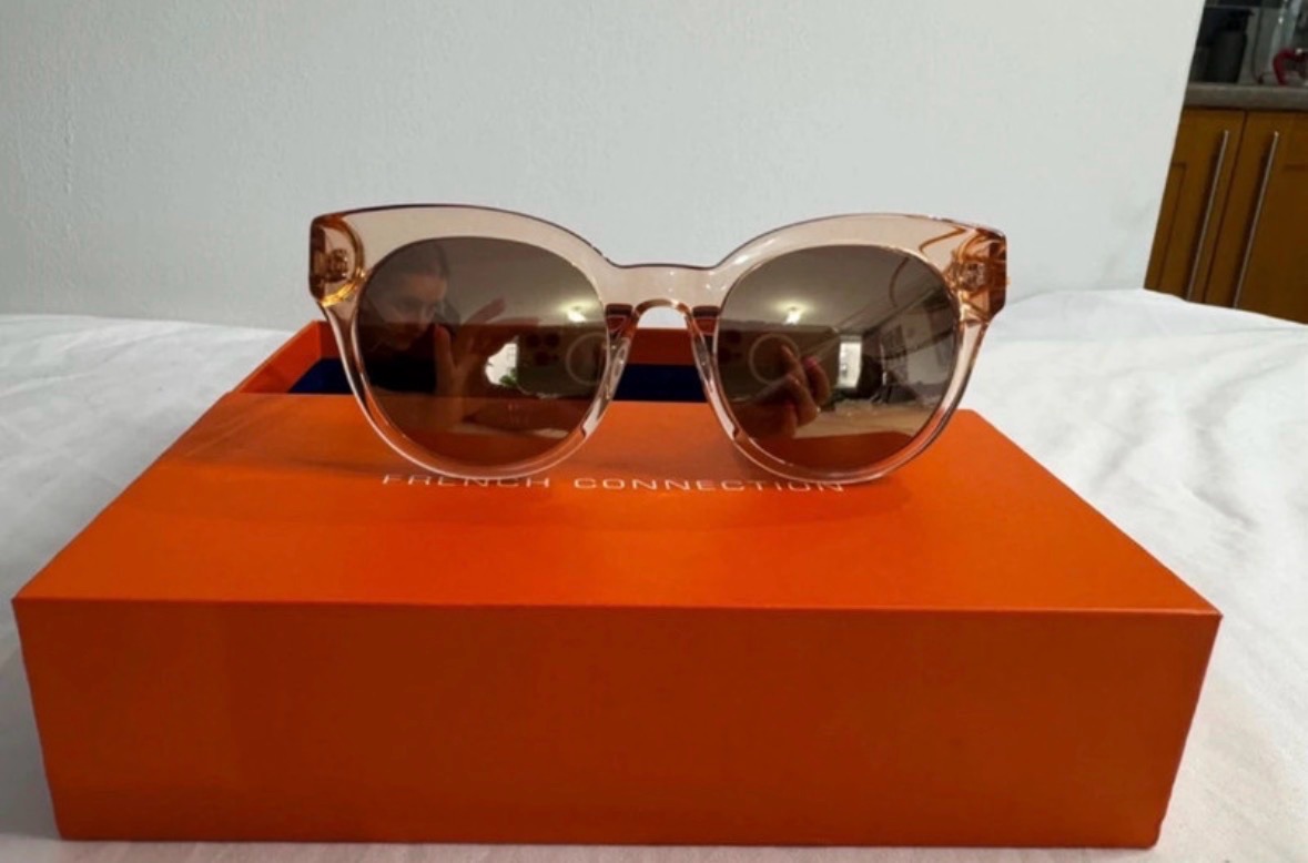 French Connection Sunglasses Round Cat Eye Clear Peach/Pink Frame Gold Mirror Lens Box New With Tags