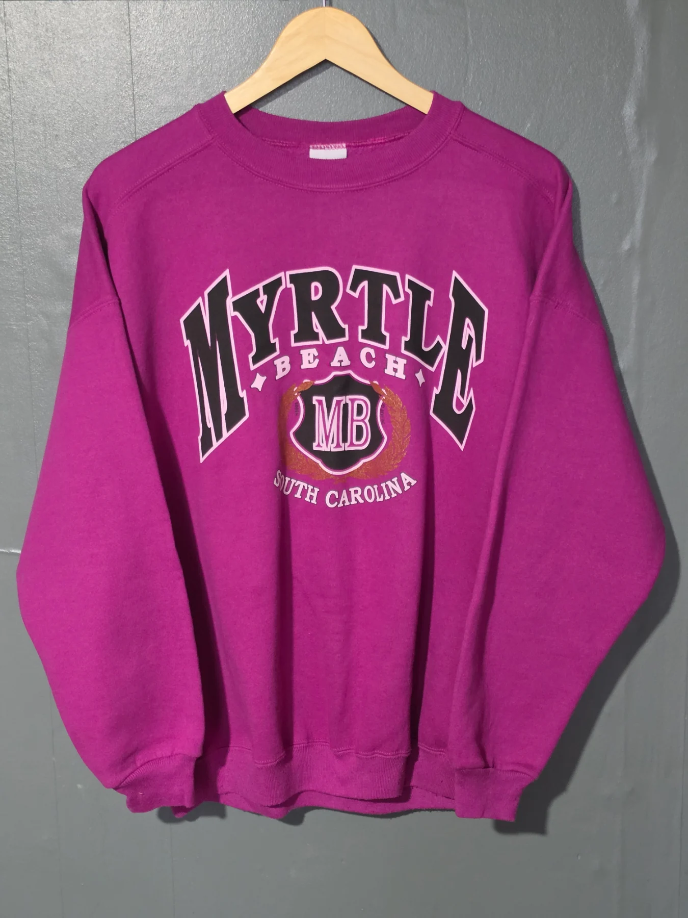 90s unisex Chic Myrtle Beach Sweatshirt XL Made In USA Fuchsia Pink Crewneck
