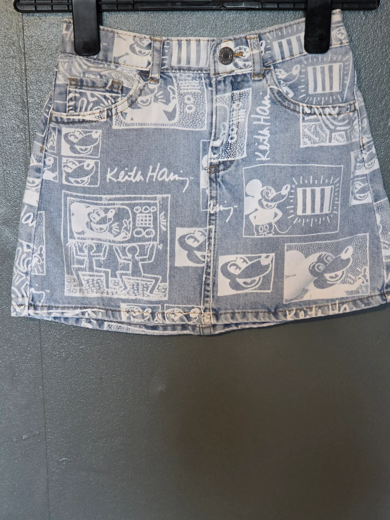 H&M - Disney -Keith Haring Limited Edition Denim Skirt -size 4-6yrs