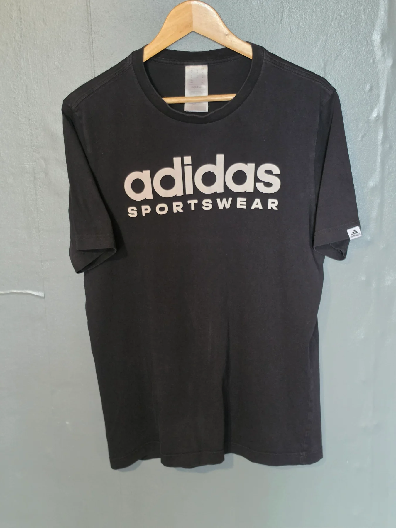 Adidas Sportswear Men's Graphic Logo T-Shirt | Black | Size Medium