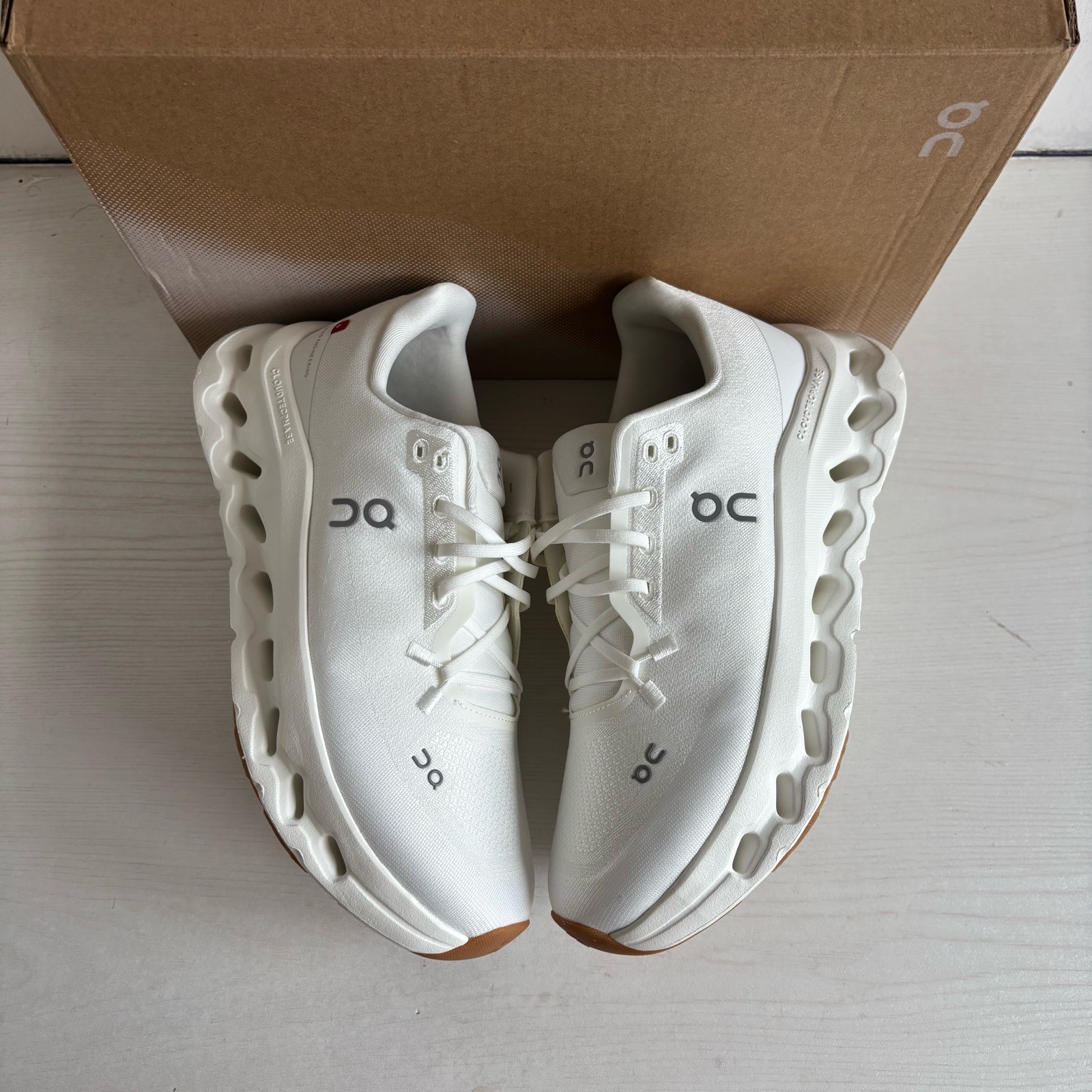 On CloudTilt White Size UK 6