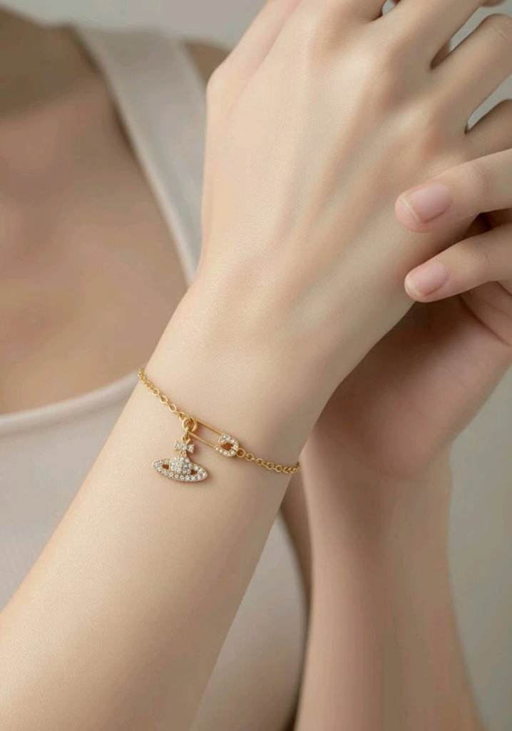 Gold Tone Planet Pendant Bracelet Charm Women Jewelry
