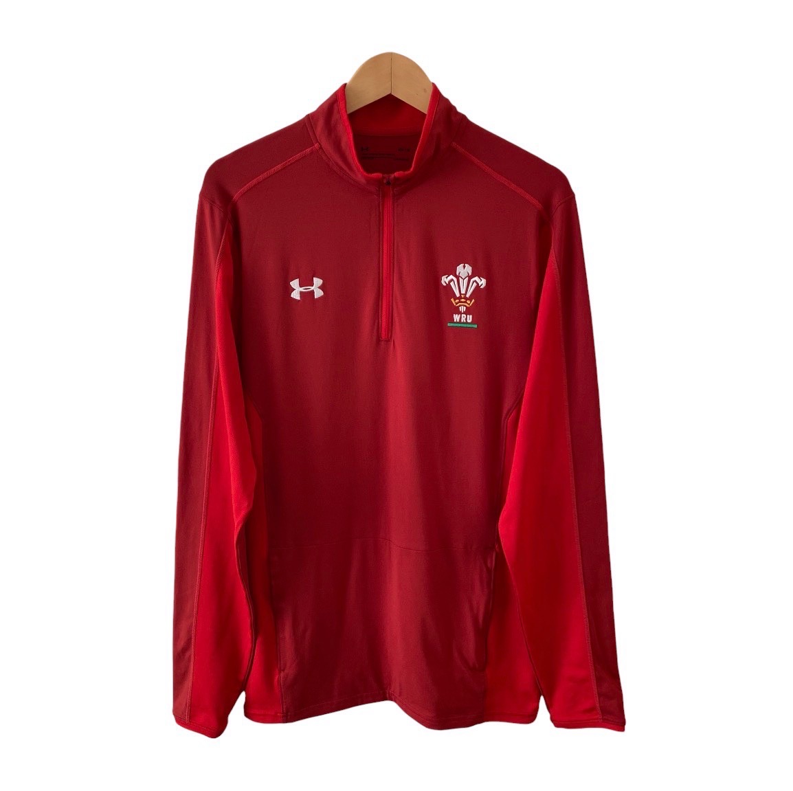 Under Armour Wales Rugby Union WRU 1/4 Zip Top Men's Size M Red ColdGear Jacket