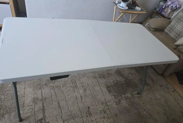 5ft heavy duty folding table