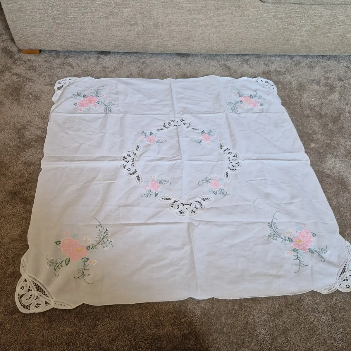 Vintage White Embroidered Floral Tablecloth 32 x 32" Cutwork Lace Square Tea Table Cloth Cottagecore