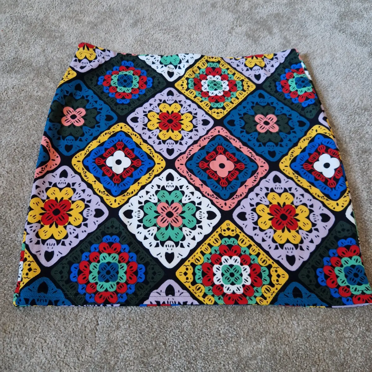 Shein Curve 1XL Colourful Crochet Tile Print Mini Skirt Plus Size Boho Festival