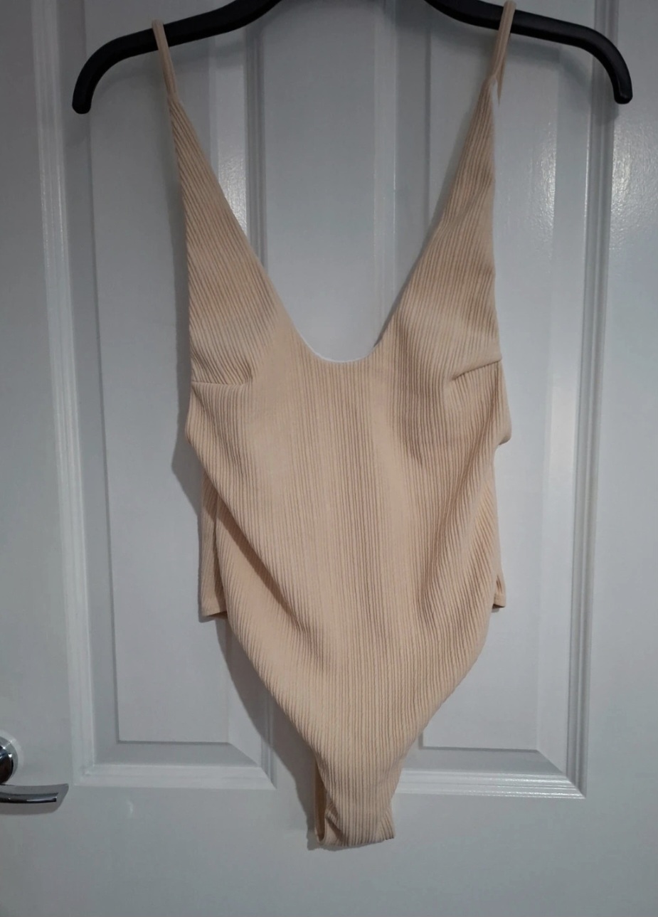 Cream textured plunge bodysuit suit, size S