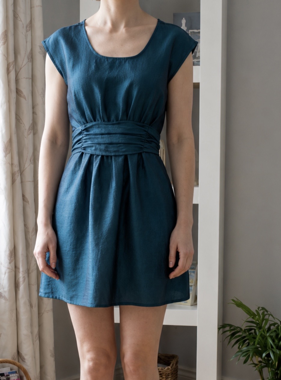 Cute Y2K vintage teal dress from H&M size 4