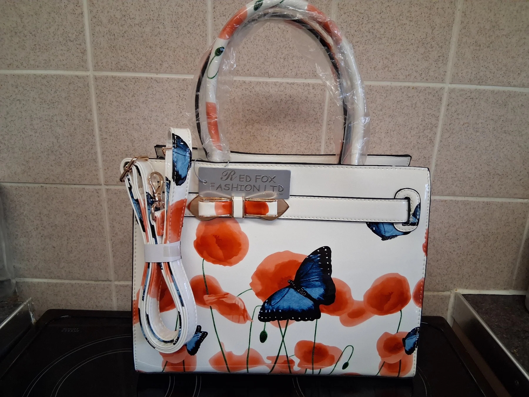 Womens large red fox tote bag ( white with poppy's) new