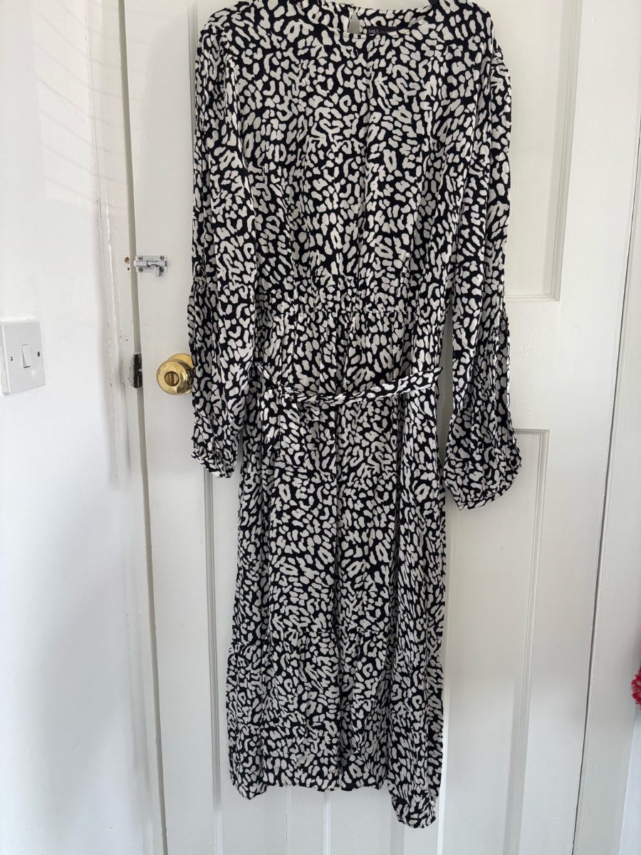 BNWT M&S tiered summer smock dress - Size 16