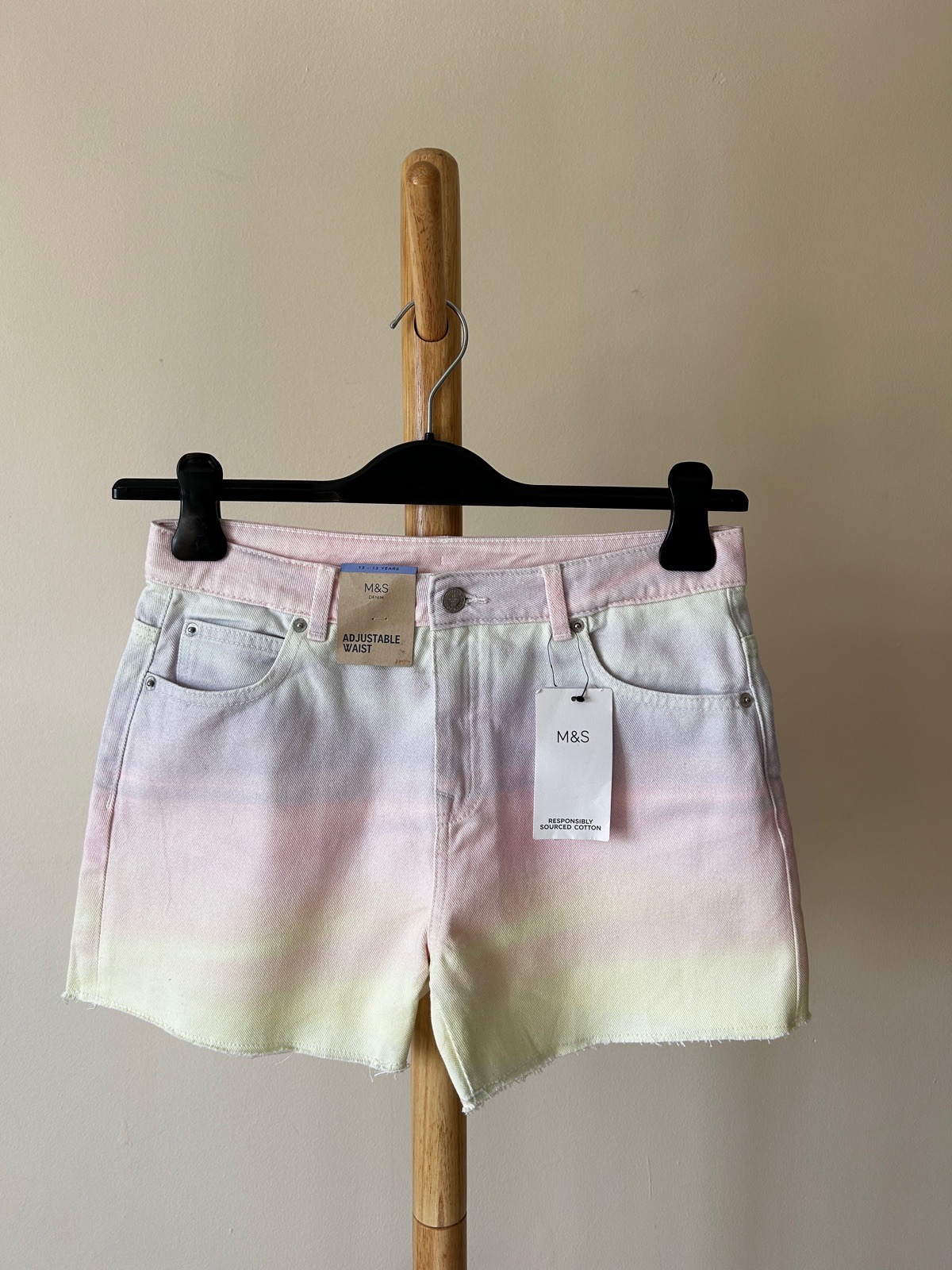 MARKS & SPENCER • SHORTS Kids • Size 12 years • Good condition