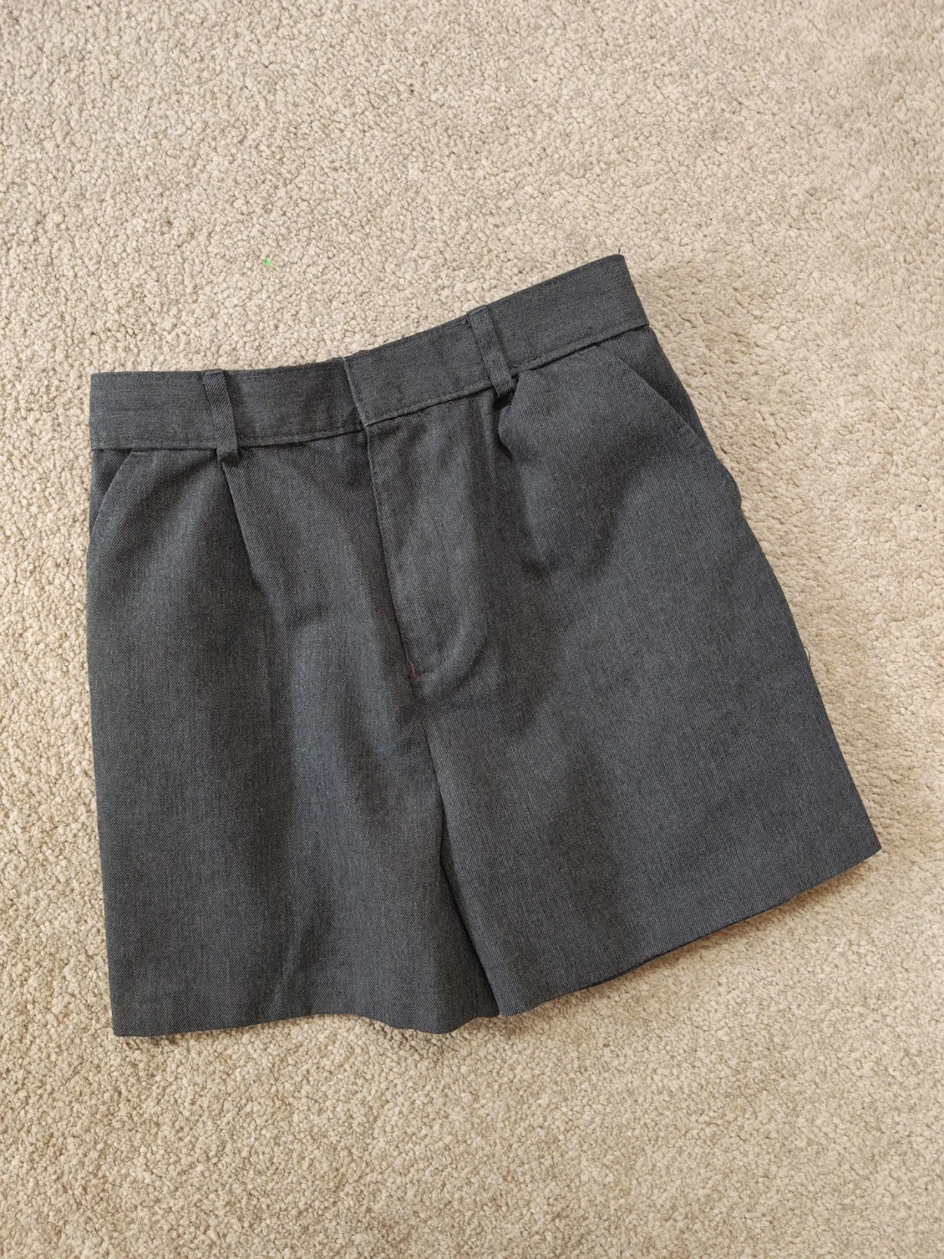 Vintage Tesco grey school shorts - 6-7 years