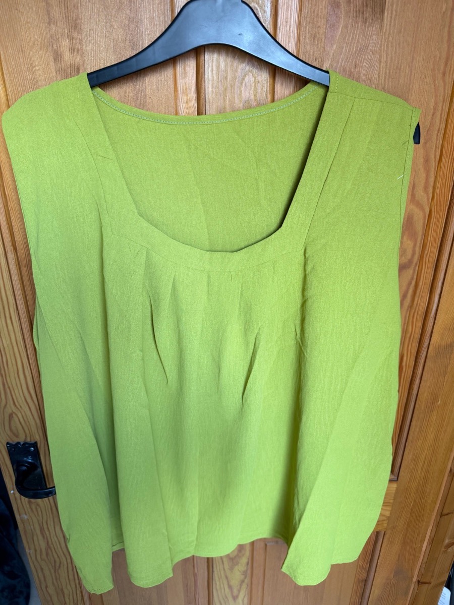 Made in Italy lime green tunic style oversized sleeveless vest/blouse - one size BNWT