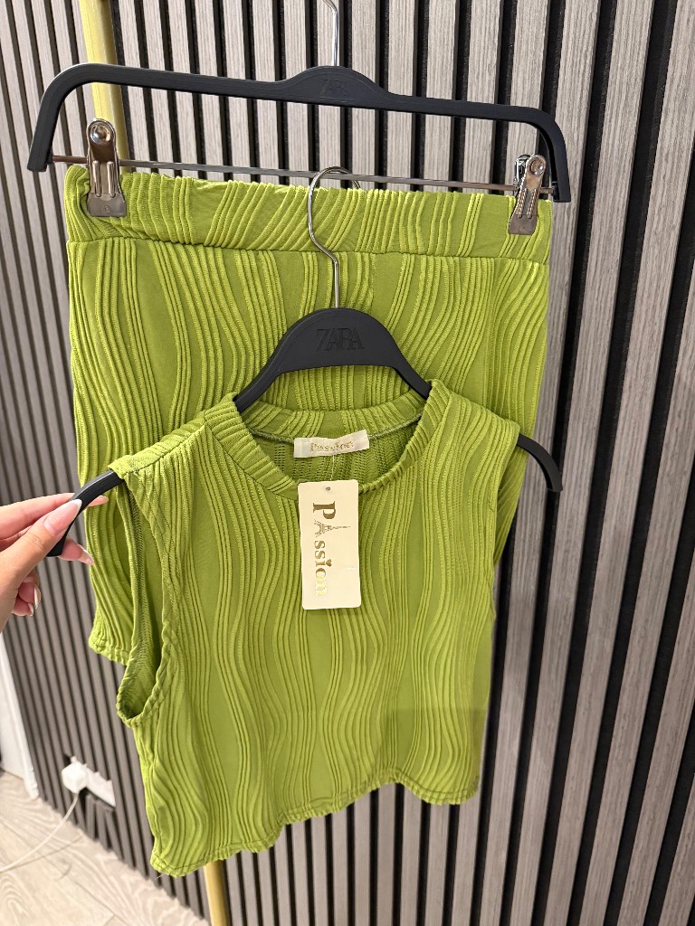 Two piece Plisse short set - olive green