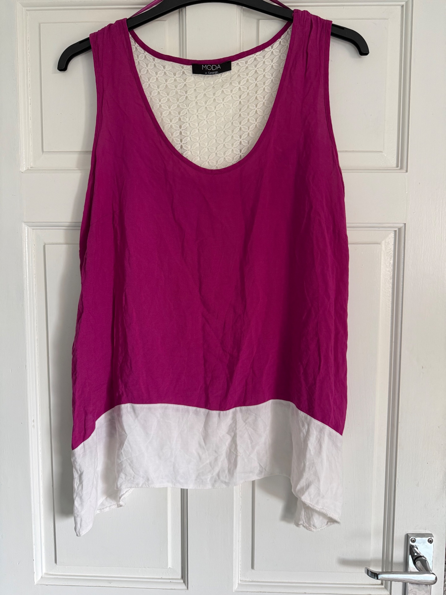 Moda Vest Top Size 16