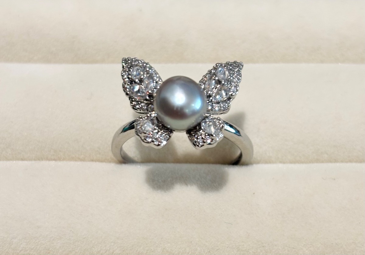 Freshwater Pearl grey pearl ring