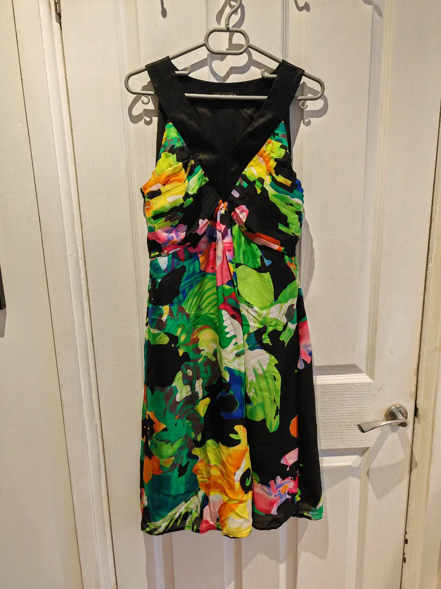 Beautiful planet 100% silk summer dress size 8