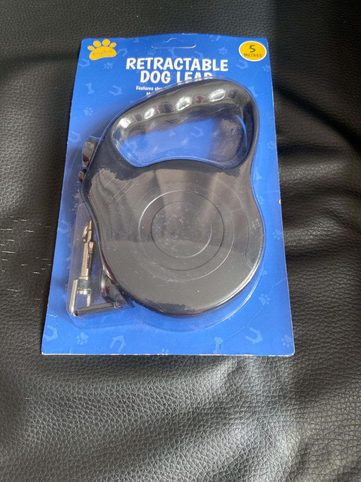 Retractable Dog Lead – 5m with Stop Lock and Release Buttons Maximum weight up to 10KG