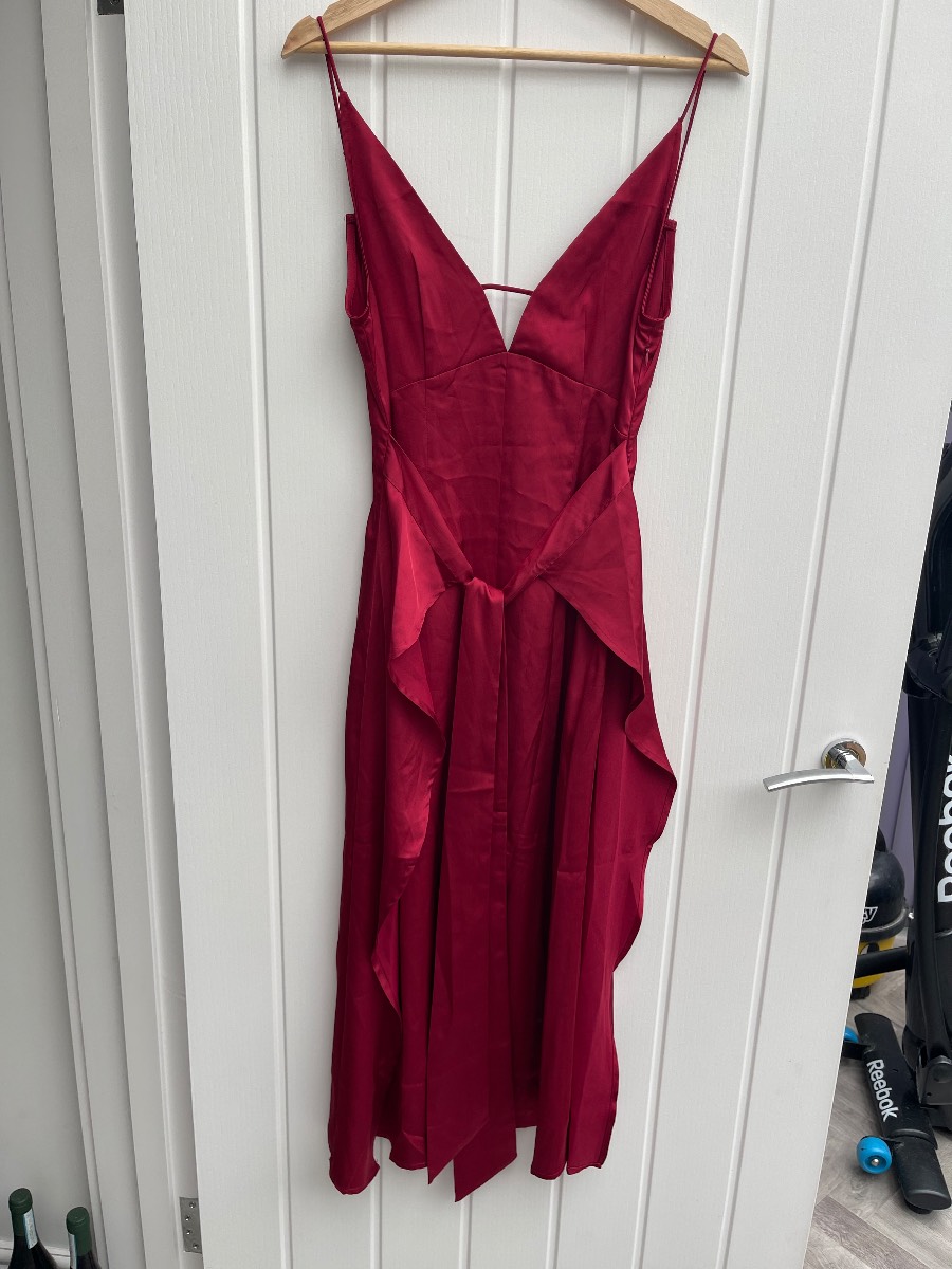 Amylyn Jolie Midi dress - 8/10