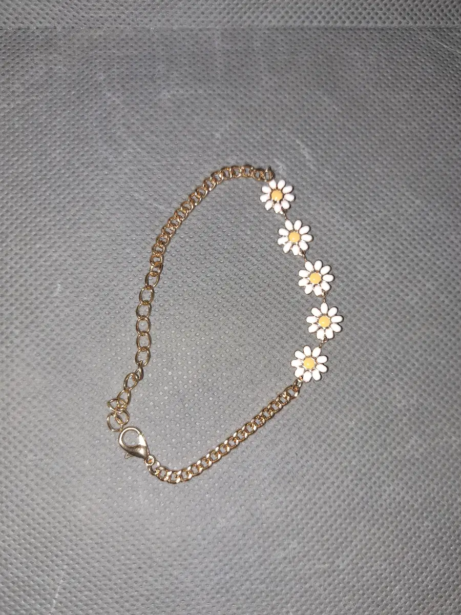 flower bracelet