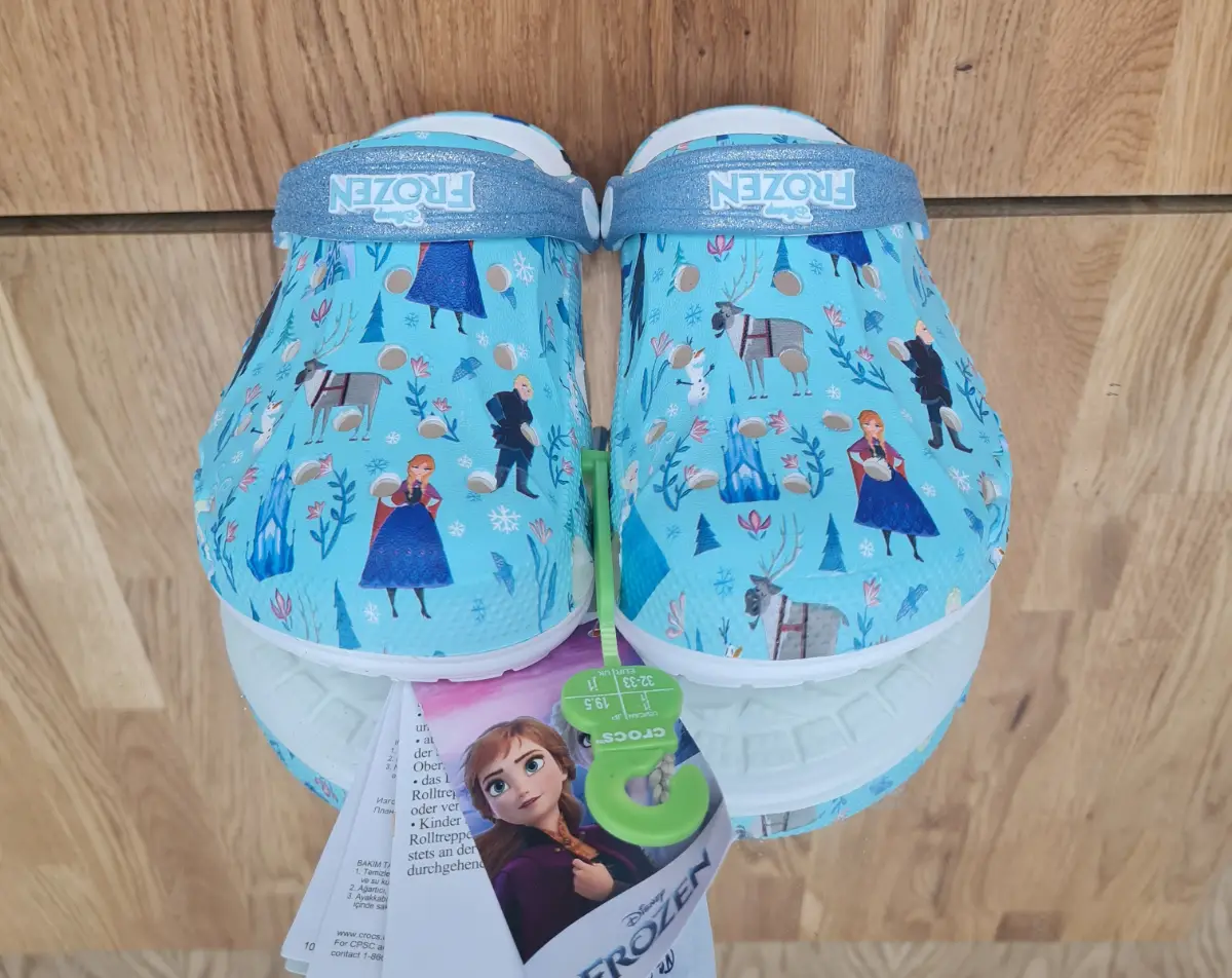 Crocs frozen UK child 1