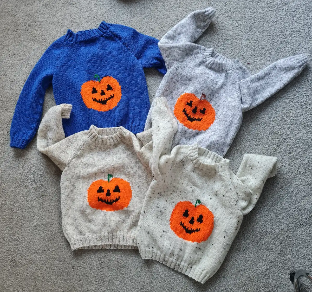 4X Halloween pumpkin jumpers age 5 years