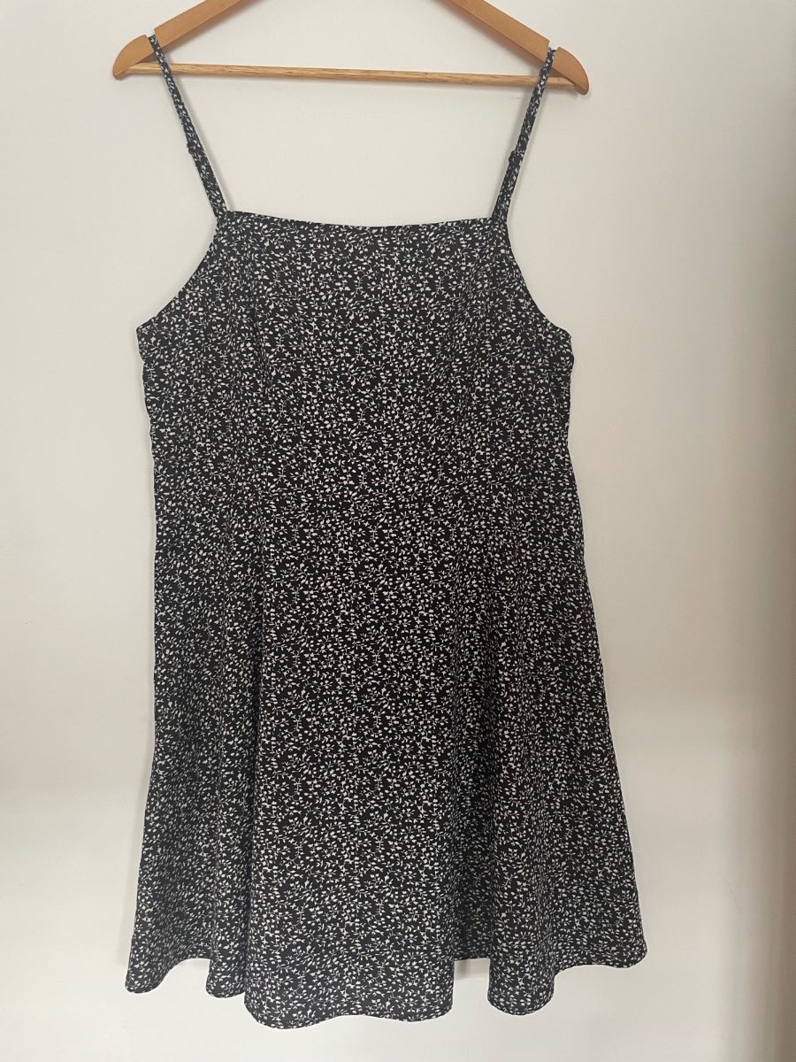SHEIN Curve 2XL UK 20 Ditsy Floral Mini Cami Sun Dress Black White