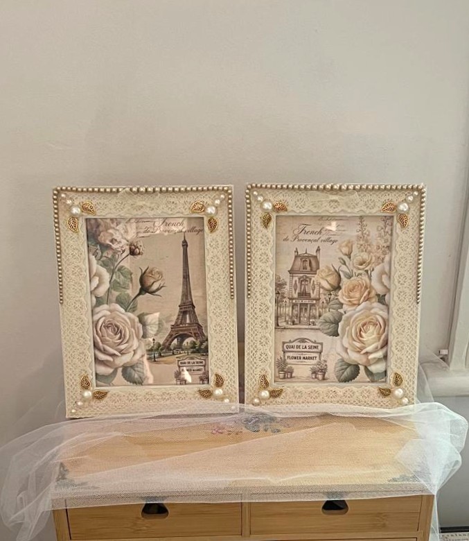 Decorative French Provencal Themed Picture Frames Ornate Lace Border Pearls