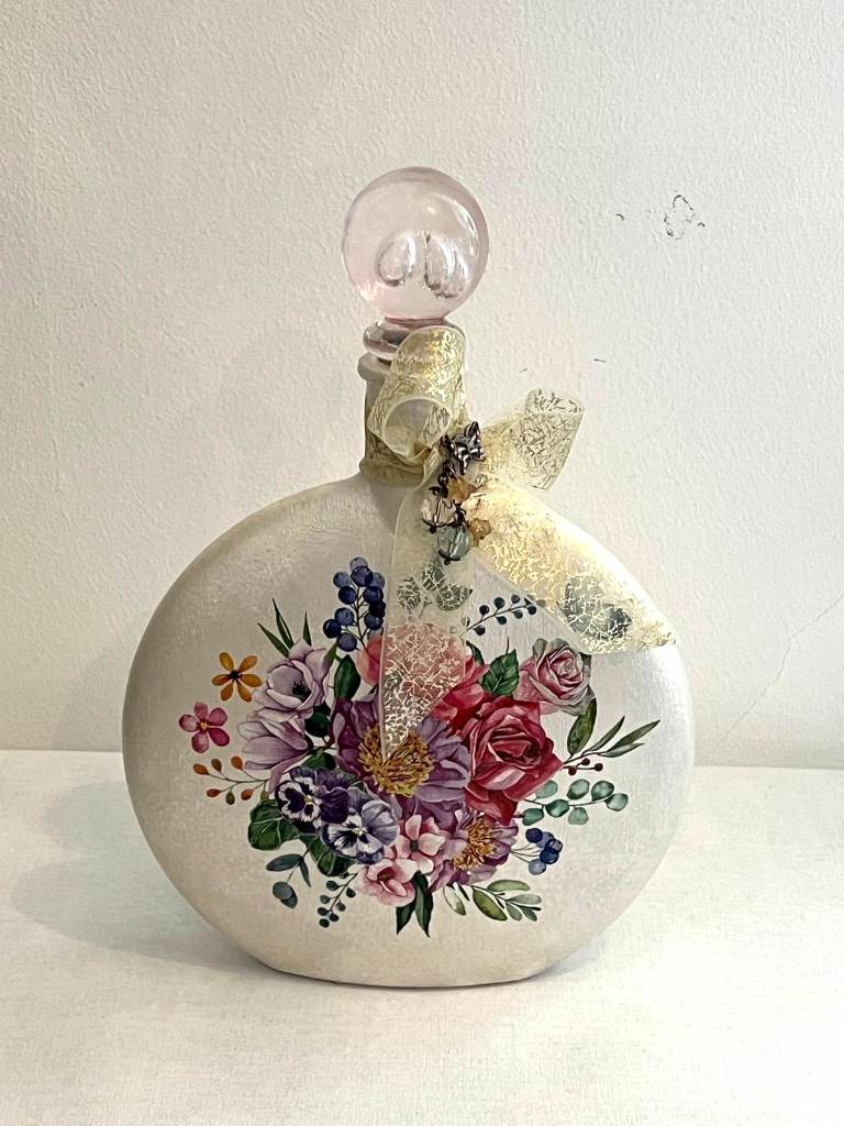 Oval Flat Sided Glass Decorative Shabby Chic Floral Bottle Round Pink Stopper