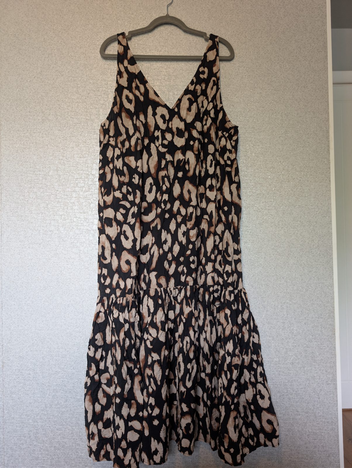 H&M animal print midi dress