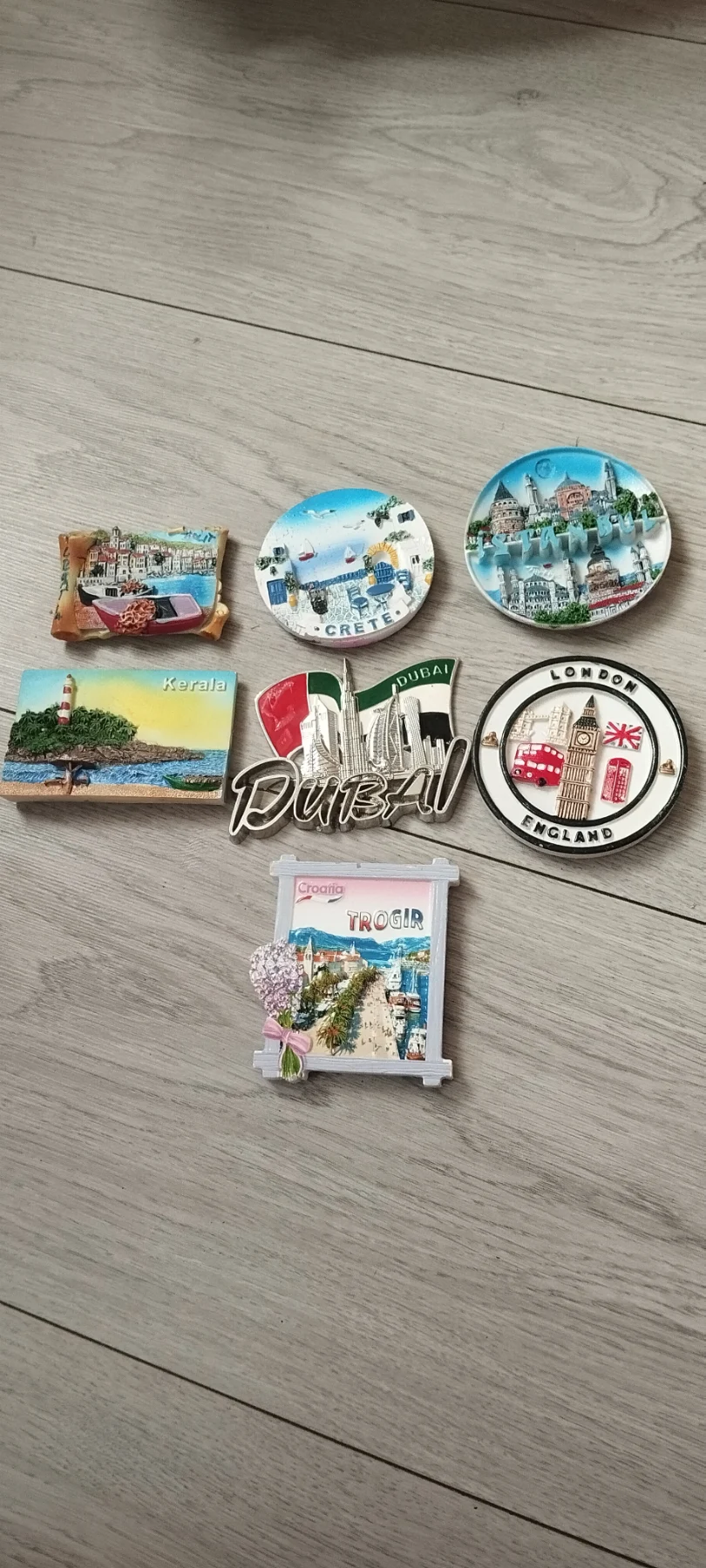 Fridge magnets