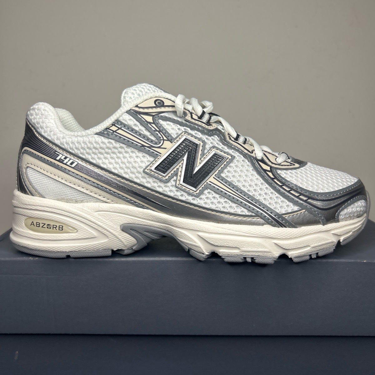 Woman’s New Balance 740 Running Gym Hyrox  Trainers Size 5.5 UK  Brand New White Black
