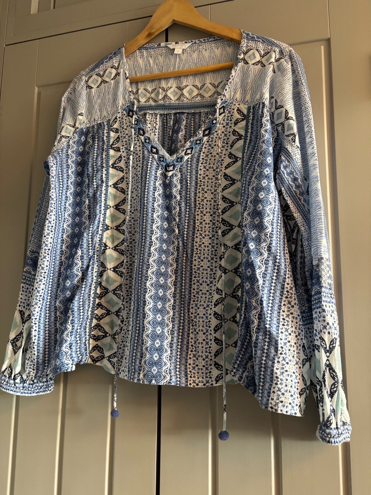 Monsoon Top Blouse Blue & White Long Sleeve Hippie Beach Size 8/10 Boho See Description