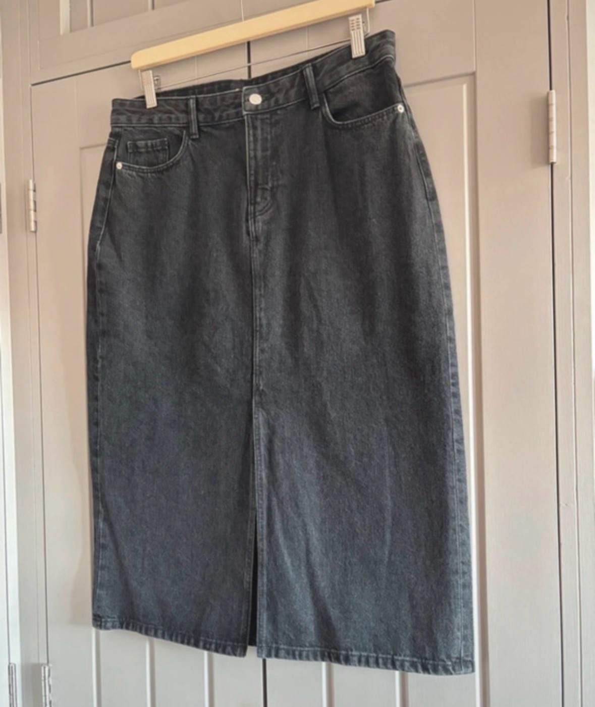 C&A Grey Denim Long Skirt Front Split Size EU42 UK 14 100% Cotton Excellent Condition