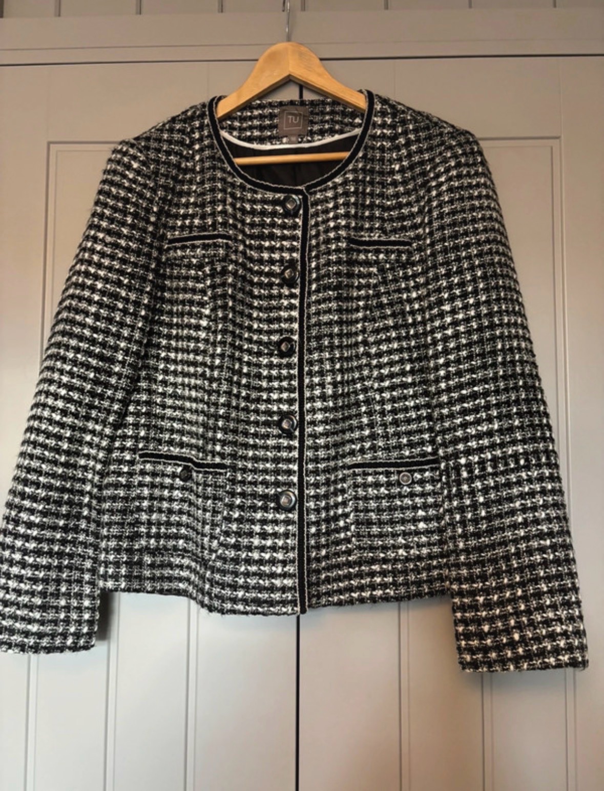 TU Jacket Tweed Collarless Blazer BNWOT Size 16 Black White Check Button Office Smart