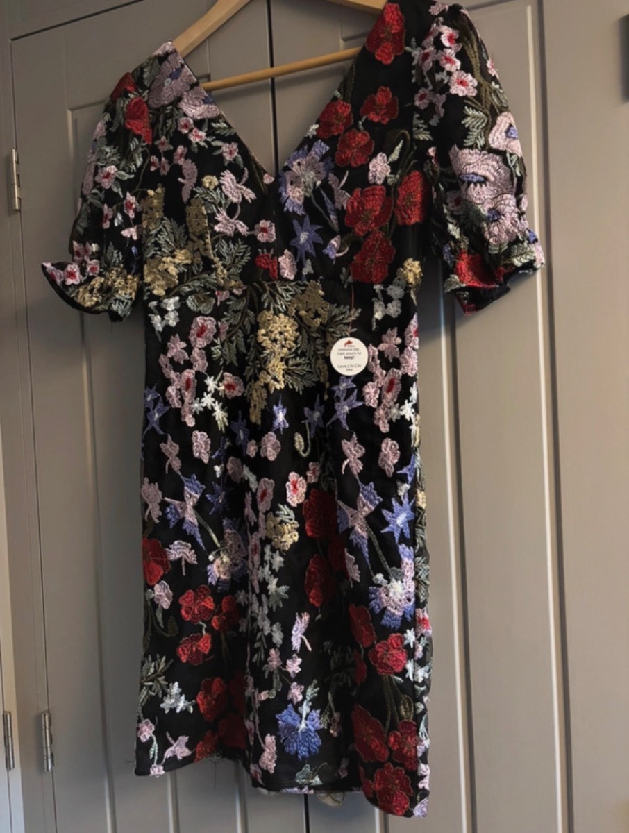 Chi Chi London Dress Size 8/10 Black Multi Floral Mesh Overlay Embroidered BNWT
