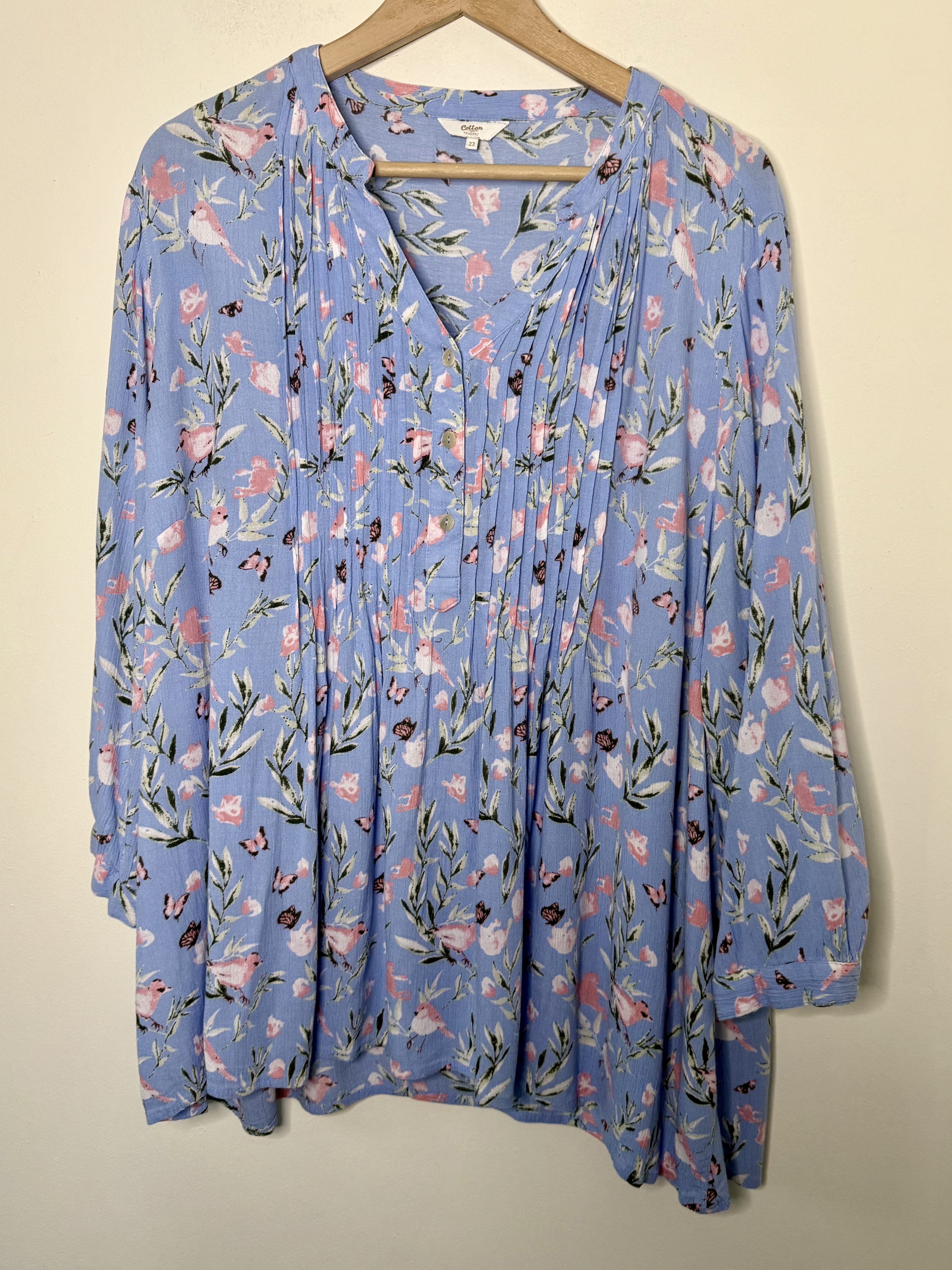 Cotton Traders Floral Blouse Size 22 Blue Pink Lightweight Top Women’s