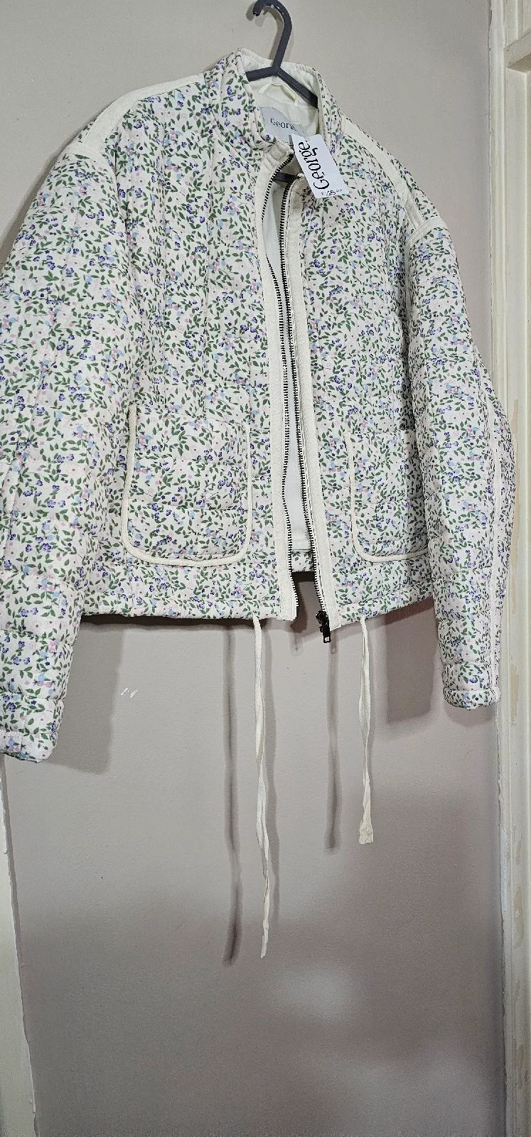 Cream floral quilted zip jacket blue green print size 16-18