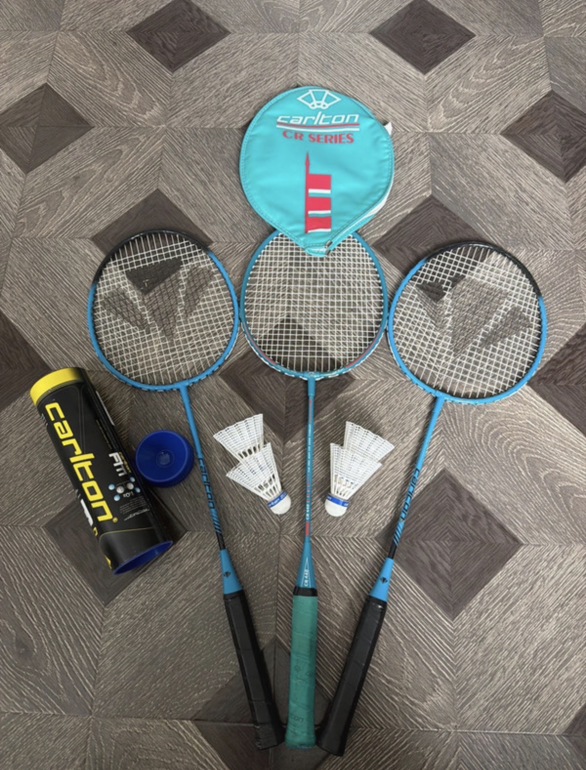 Carlton Badminton Set — 3 Rackets + CR Series Cover + 4 Shuttles & Tube — Quality Bundle