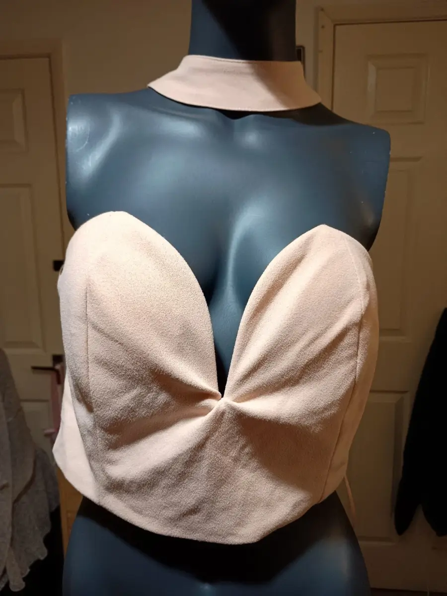 vera and lucy pink choker neck top size l nwt