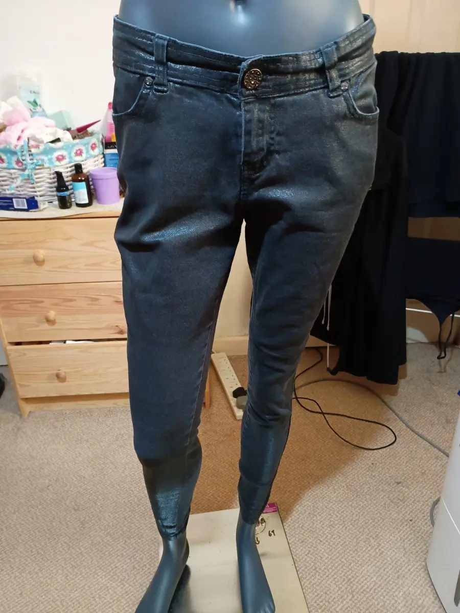 wet look shimmery skinny jeans size 12