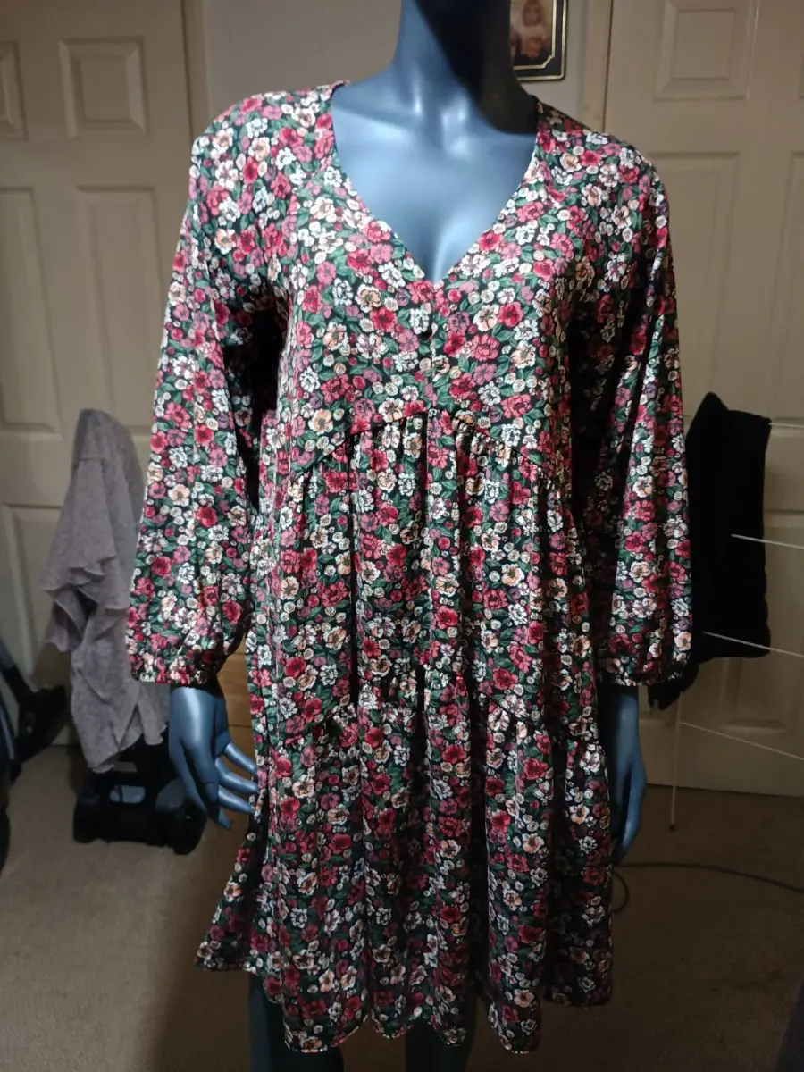 Floral tiered dress size 12